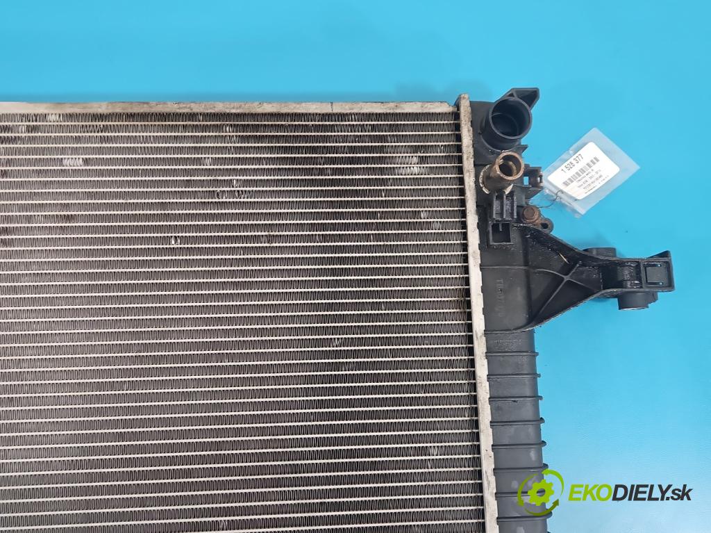 Volvo XC90 I 2002-2014 2.9 T6 272 hp automatic 200 kW 2922 cm3 5- Chladič vody  (Vodní chladič)