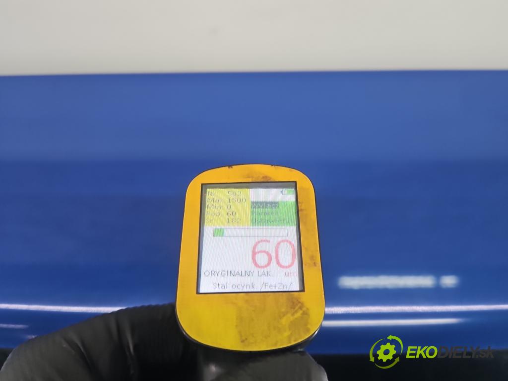 Vw Golf IV 1997-2003 1.6 SR 101 HP manual 74 kW 1595 cm3 5- zadna kufor  (Kapota zadná (kufor))