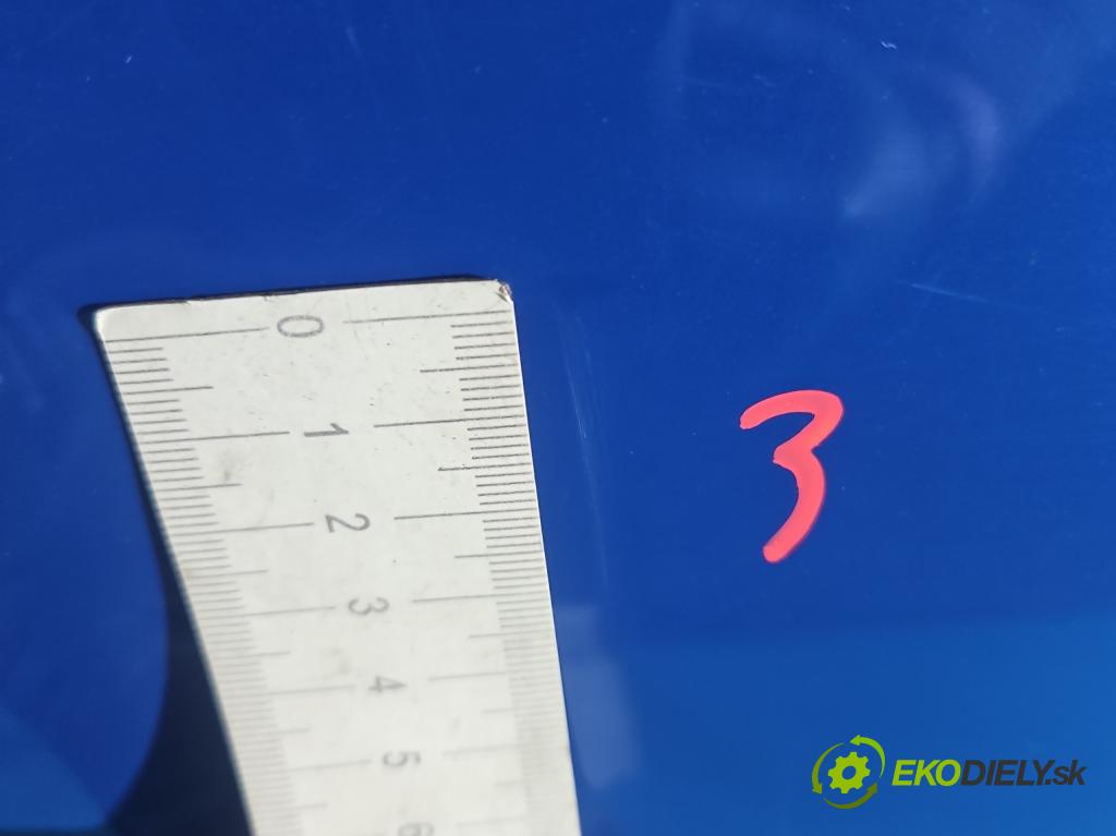 Vw Golf IV 1997-2003 1.6 SR 101 HP manual 74 kW 1595 cm3 5- zadna kufor  (Kapota zadná (kufor))