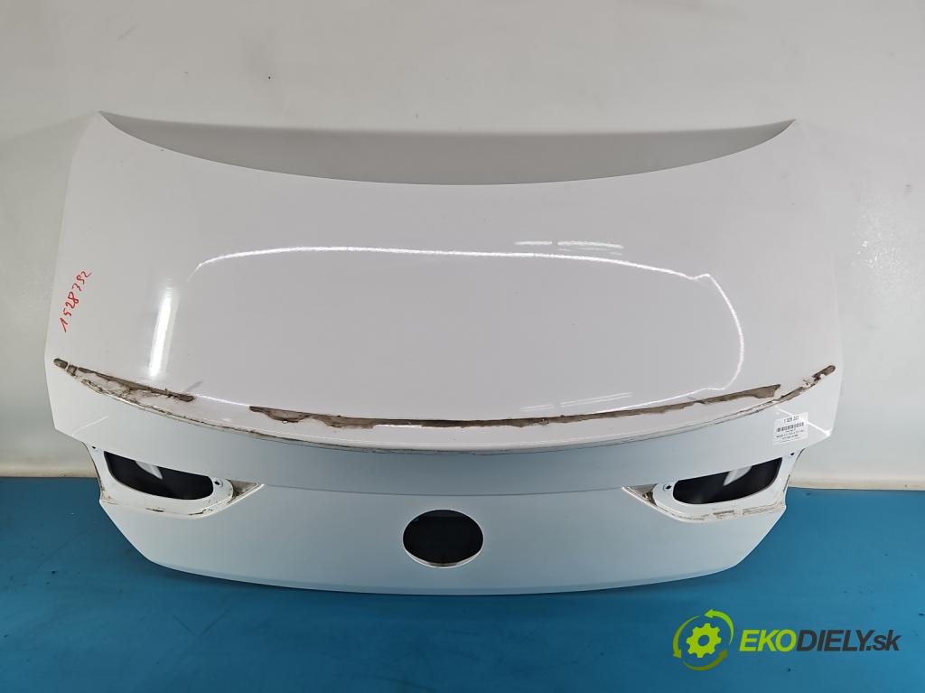 Mercedes CLA C118/X118 2019-2025 1.3b: 163 hp automatic 120 kW 1300 cm3 4- zadní kufrové dveře  (Zadní kapota (kufr))