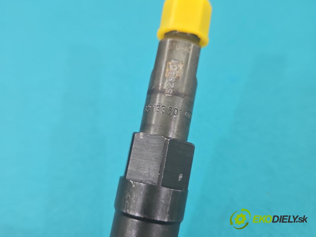 Ford Mondeo Mk3 2000-2007 2.0 tddi 116 HP manual 85 kW 1998 cm3 5- vstrek 0432133801 (Vstrekovač paliva)