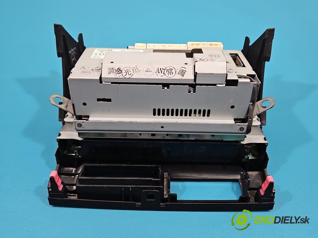 Toyota Prius II XW20 2003-2009 1.5b: 77 HP automatic 57 kW 1497 cm3 5- Zobrazit: 86110-47220 (Prístrojová doska)