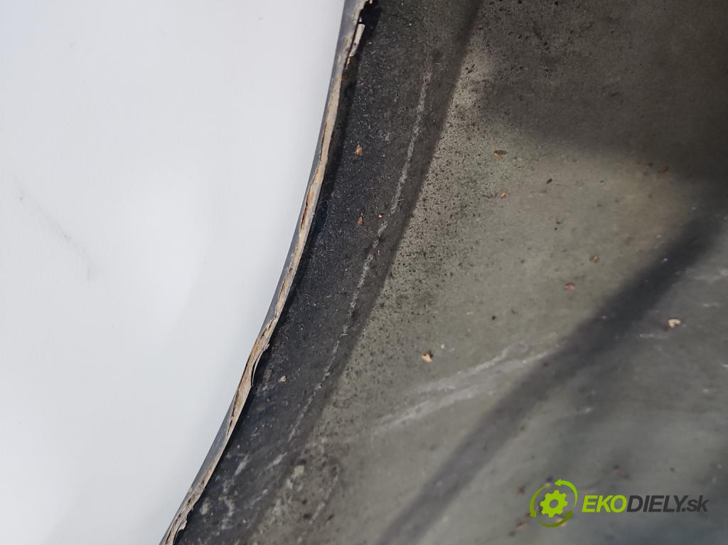 Skoda Superb II 2008-2015 2.0 TDI 170 hp automatic 125 kW 1968 cm3 5- blatnik přední pravý  (Klika dveří ostatní)