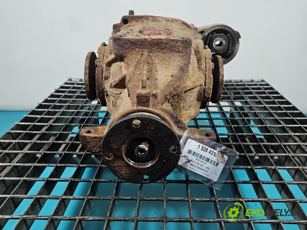 Bmw 3 E36 1991-2000 1.7 tds 90 HP manual 66 kW 1665 cm3 3- Most: zadní:
