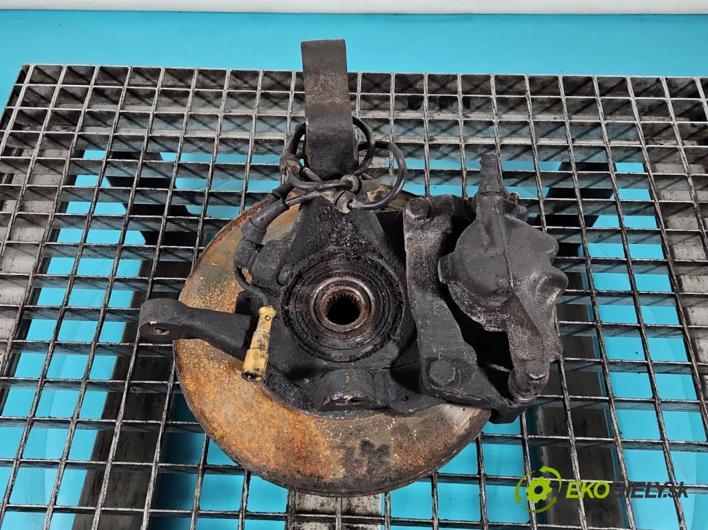 Renault Espace III 1997-2003 2.0 16v 140 HP manual 103 kW 1998 cm3 5- náboj ľavé  (Náboj kolesa)