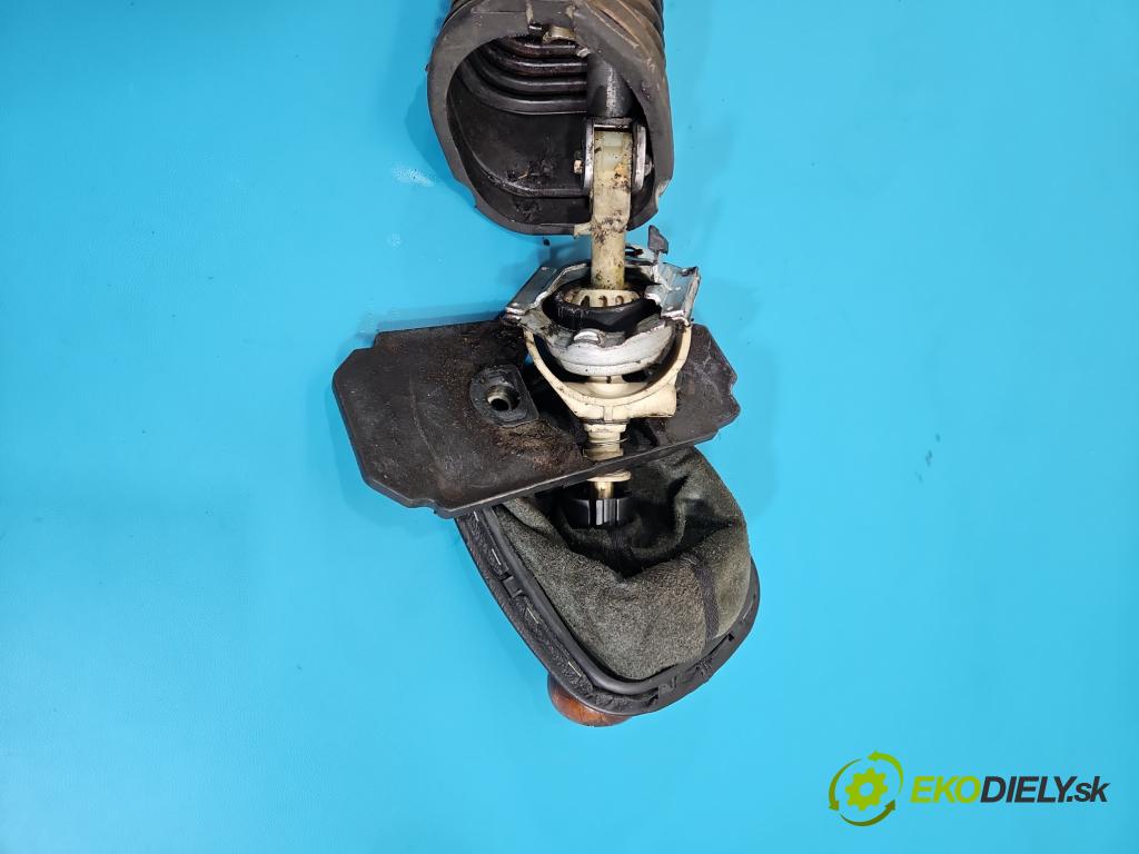 Vw Passat B5 1995-2005 1.9 tdi 110 HP manual 81 kW 1899 cm3 4- Páka: Změny: stupeň,rýchlosť  (Rýchlostná páka (kulisa))