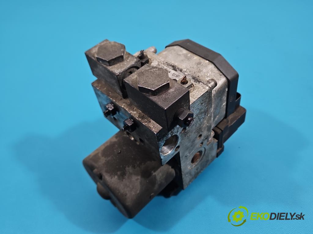 Vw Passat B5 1995-2005 1.9 tdi 110 HP manual 81 kW 1899 cm3 4- čerpadlo abs 8E0614111P (Pumpa ABS)