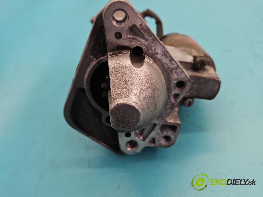 Renault Clio III 2005-2012 1.5 dci 68 HP manual 50 kW 1461 cm3 5- štartér 820058675B (Štartér)