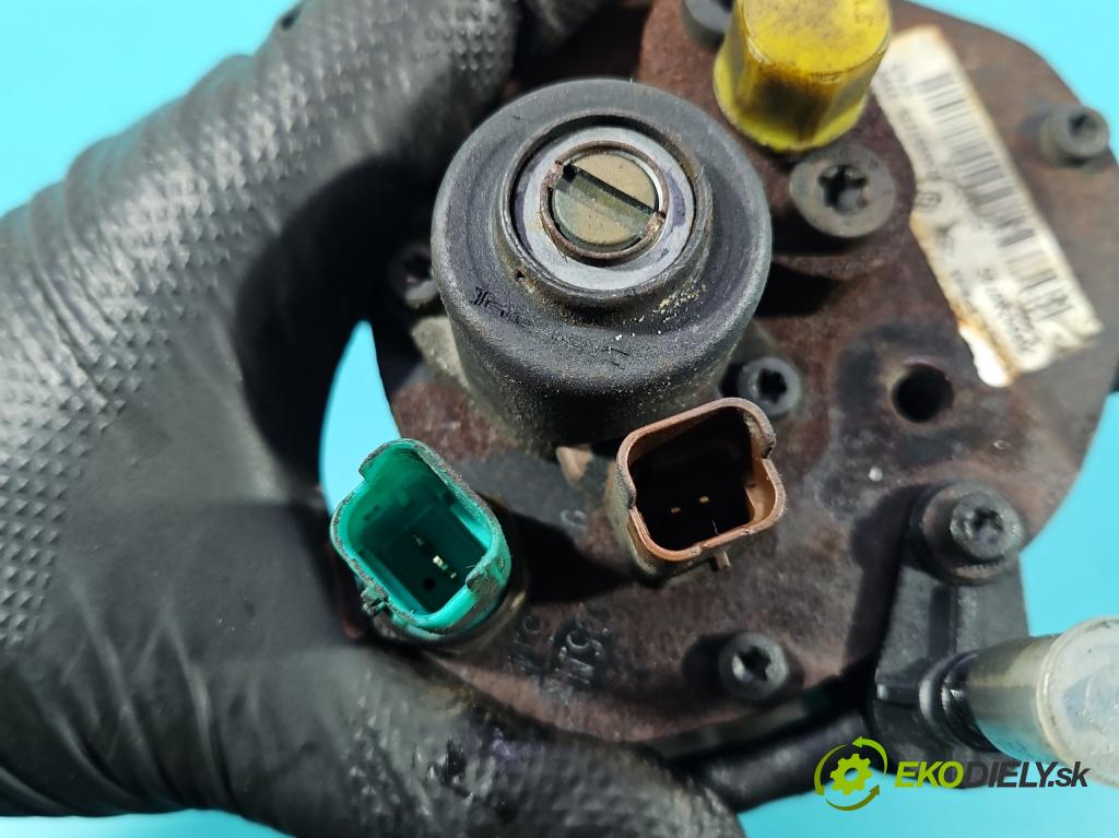 Renault Clio III 2005-2012 1.5 dci 68 HP manual 50 kW 1461 cm3 5- čerpadlo vstrekovacia R9042A070C (Vstrekovacie čerpadlo)