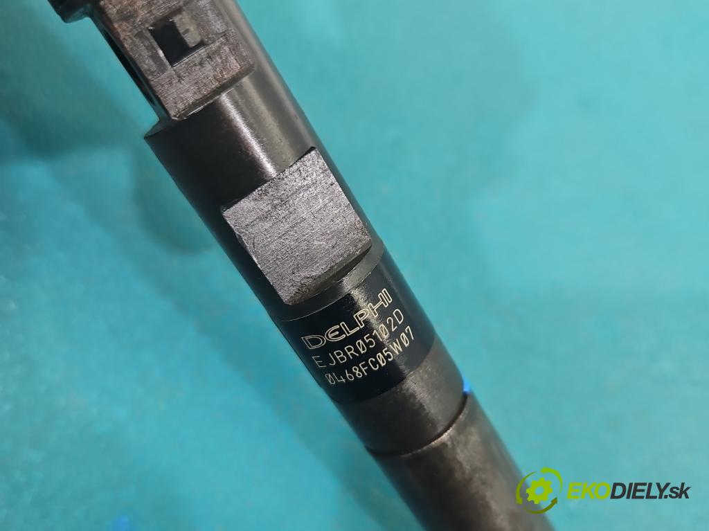 Renault Clio III 2005-2012 1.5 dci 68 HP manual 50 kW 1461 cm3 5- vstrek EJBR05102D (Vstrekovač paliva)