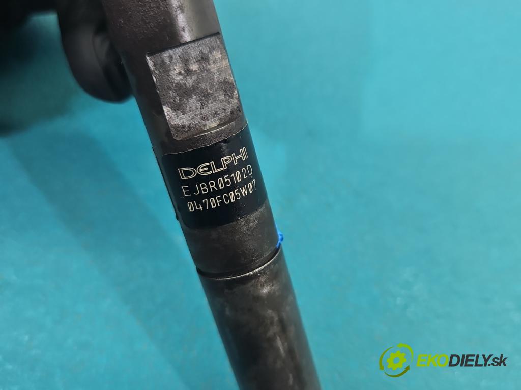 Renault Clio III 2005-2012 1.5 dci 68 HP manual 50 kW 1461 cm3 5- vstrek EJBR05102D (Vstrekovač paliva)