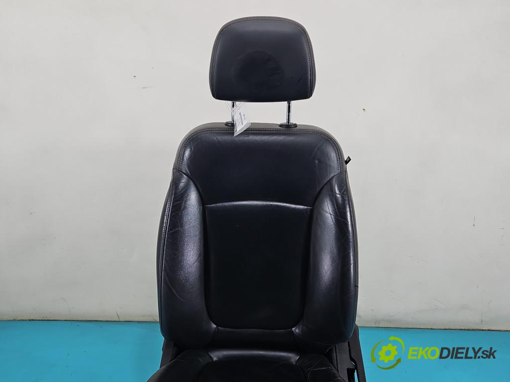 Fiat Freemont 2.0 JTD 170 HP automatic 125 kW 1956 cm3 5- Sedačka ľavý (Sedadlo)