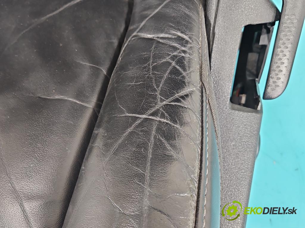 Fiat Freemont 2.0 JTD 170 HP automatic 125 kW 1956 cm3 5- Sedačka ľavý (Sedadlo)