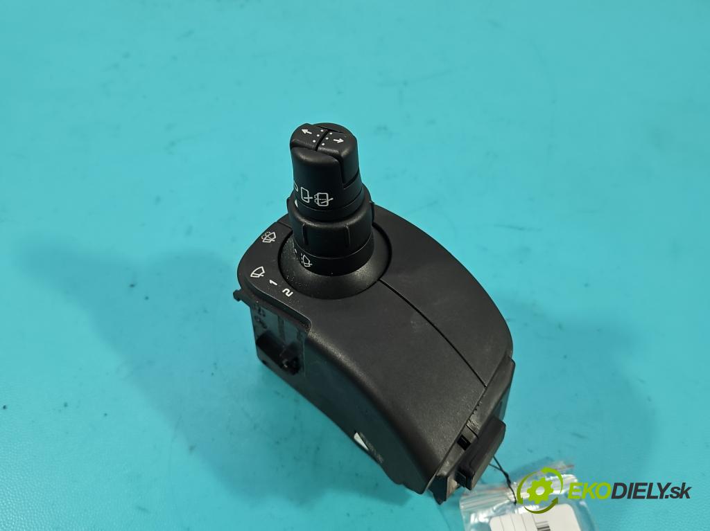 Renault Clio III 2005-2012 1.5 dci 68 HP manual 50 kW 1461 cm3 5- prepínač stieračov 88103006209 (Prepínacie páčky pod volantom)