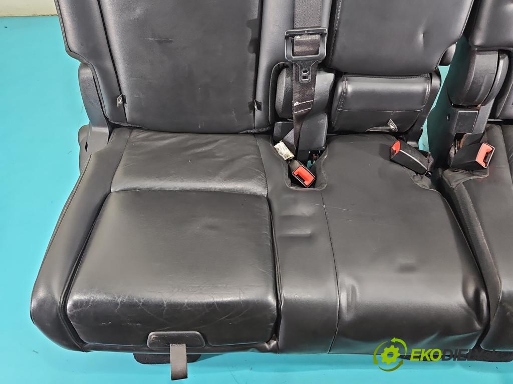 Fiat Freemont 2.0 JTD 170 HP automatic 125 kW 1956 cm3 5- Pohovka: zadné  (Sedadlo)