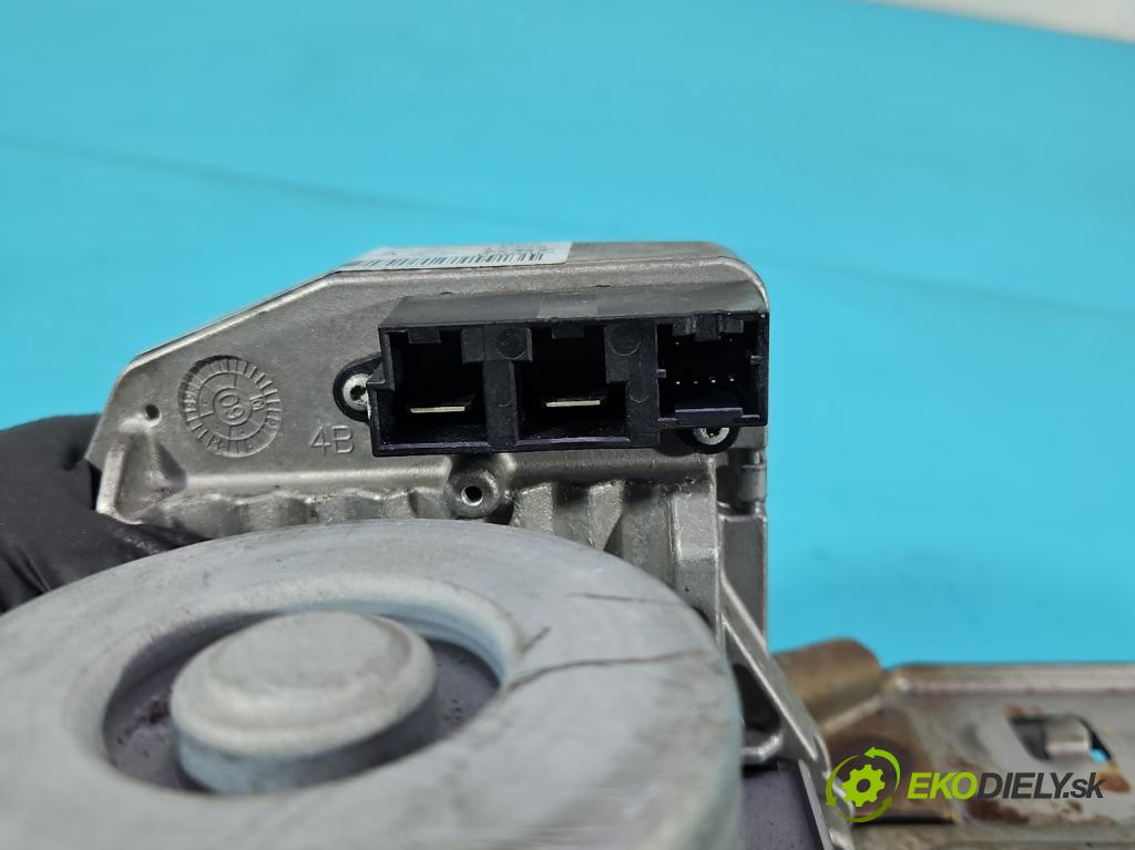 Renault Clio III 2005-2012 1.5 dci 68 hp manual 50 kW 1461 cm3 5- čerpadlo posilovač 8200937939-A (Servočerpadlo)