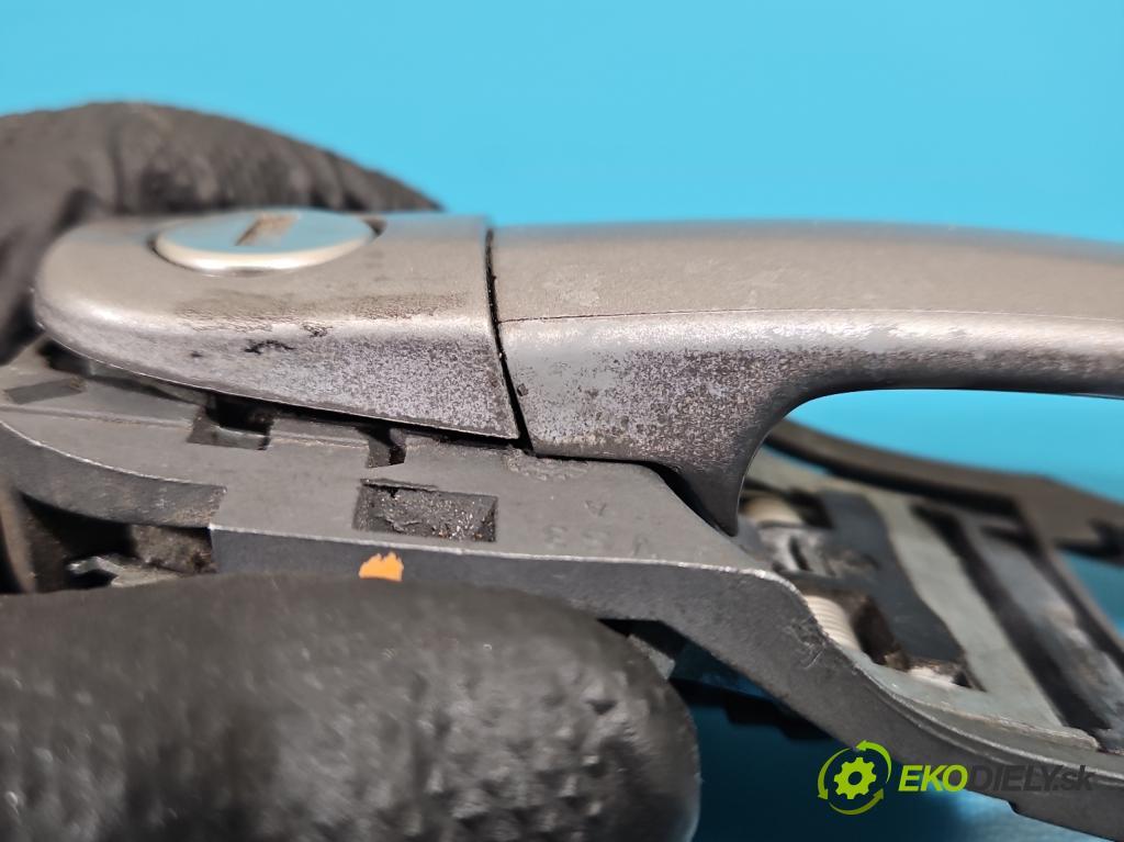 Seat Leon I 1999-2005 1.6 16v 105 HP manual 77 kW 1598 cm3 5- rukoväť predné ľavé mimo: 3B0837885 (Kľučka dverí vonkajšia predná ľavá)