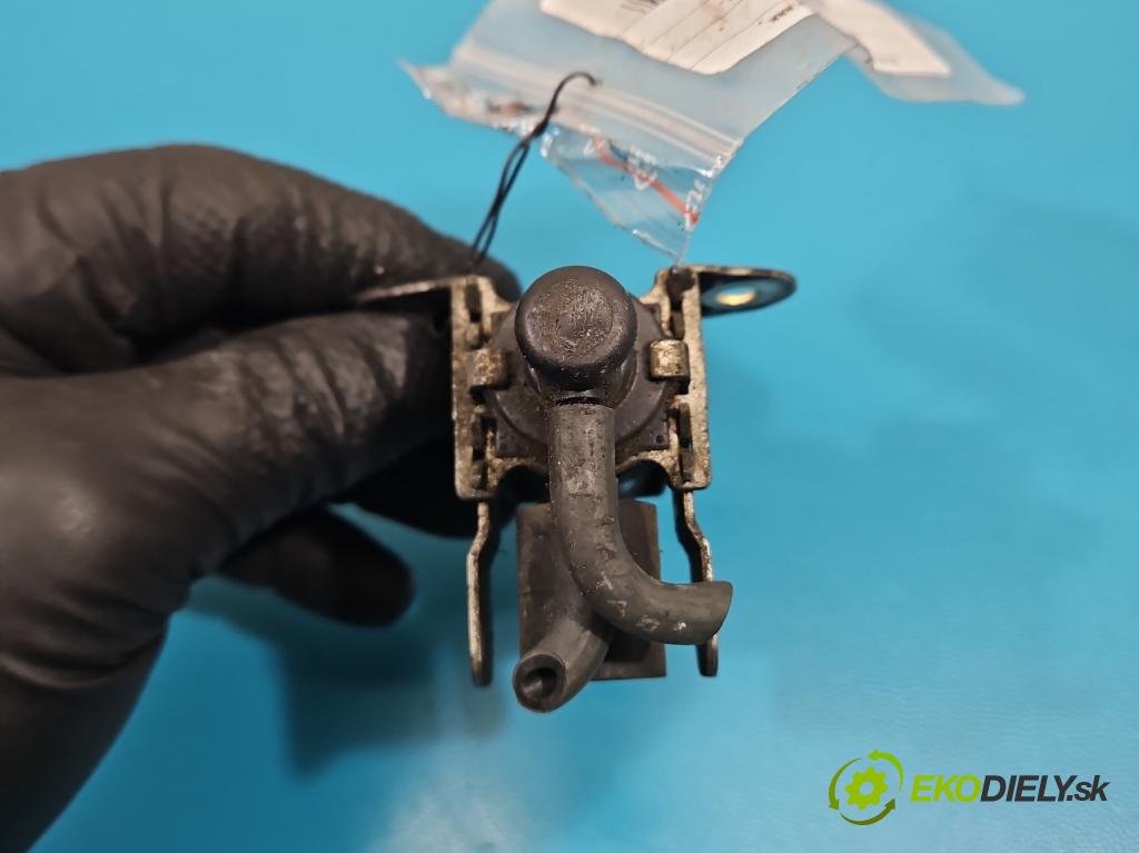 Honda Fr-v 2.2 i-CTDi 140 HP manual 103 kW 2204 cm3 5- ventil podtlaku 139700-0870 (Ventil)