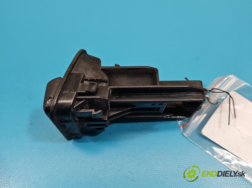 Mercedes Vito W447 2014- 1.75 cdi 102 HP manual 75 kW 1750 cm3 5- prepínač brzda: ručný A4474270020 (Prepínacie páčky pod volantom)