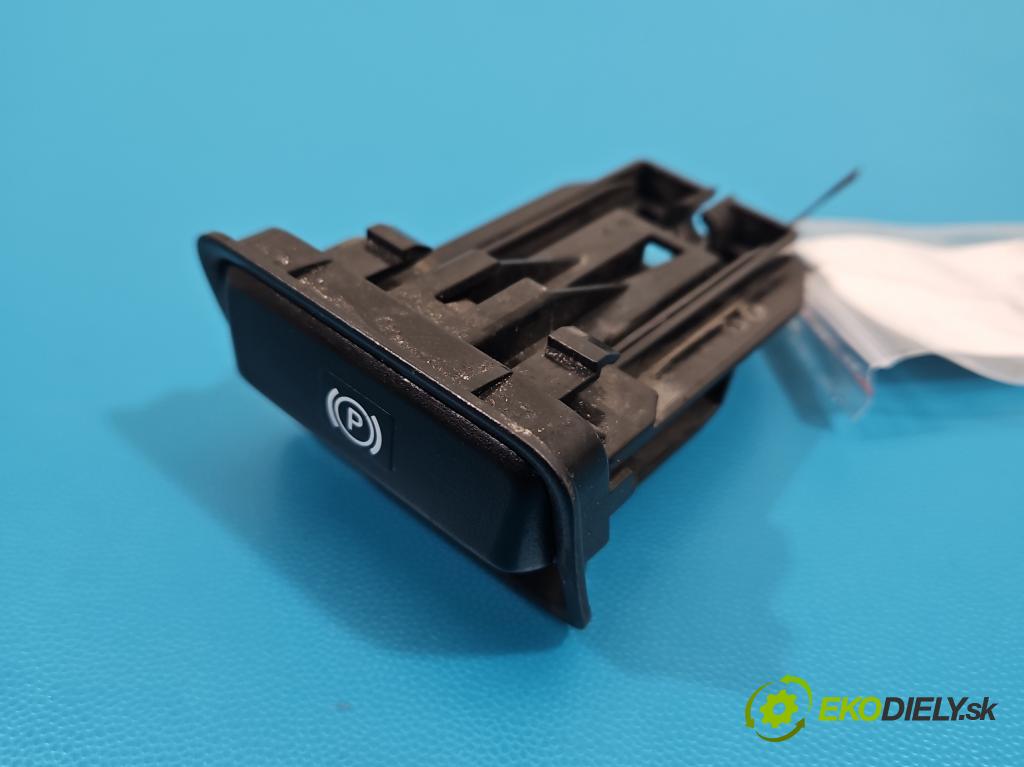 Mercedes Vito W447 2014- 1.75 cdi 102 HP manual 75 kW 1750 cm3 5- prepínač brzda: ručný A4474270020 (Prepínacie páčky pod volantom)