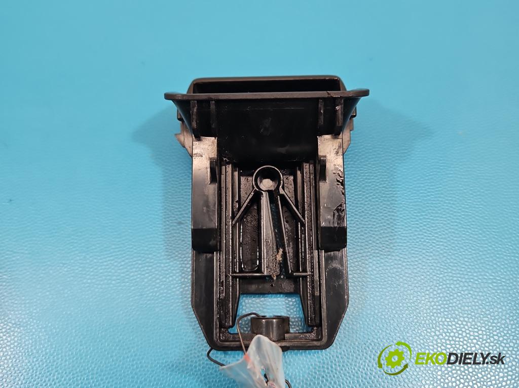 Mercedes Vito W447 2014- 1.75 cdi 102 HP manual 75 kW 1750 cm3 5- prepínač brzda: ručný A4474270020 (Prepínacie páčky pod volantom)