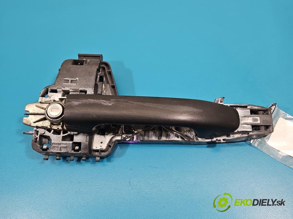 Mercedes Vito W447 2014- 1.75 cdi 102 HP manual 75 kW 1750 cm3 5- rukoväť predné ľavé mimo: A4477600034 (Kľučka dverí vonkajšia predná ľavá)