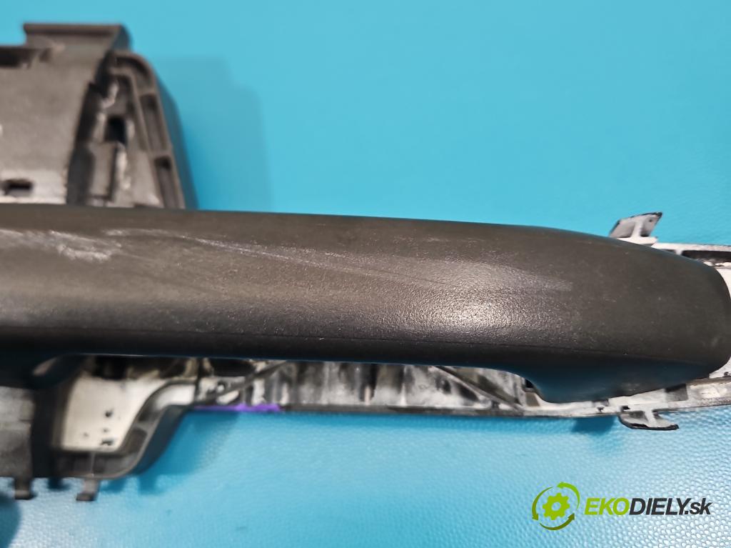 Mercedes Vito W447 2014- 1.75 cdi 102 HP manual 75 kW 1750 cm3 5- rukoväť predné ľavé mimo: A4477600034 (Kľučka dverí vonkajšia predná ľavá)