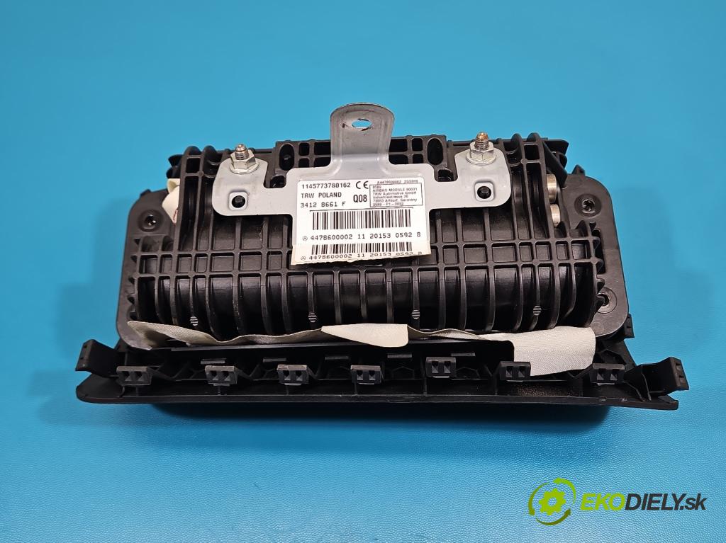 Mercedes Vito W447 2014- 1.75 cdi 102 hp manual 75 kW 1750 cm3 5- Polštář: vzduch: spolujezdce 4478600002 (Airbag)