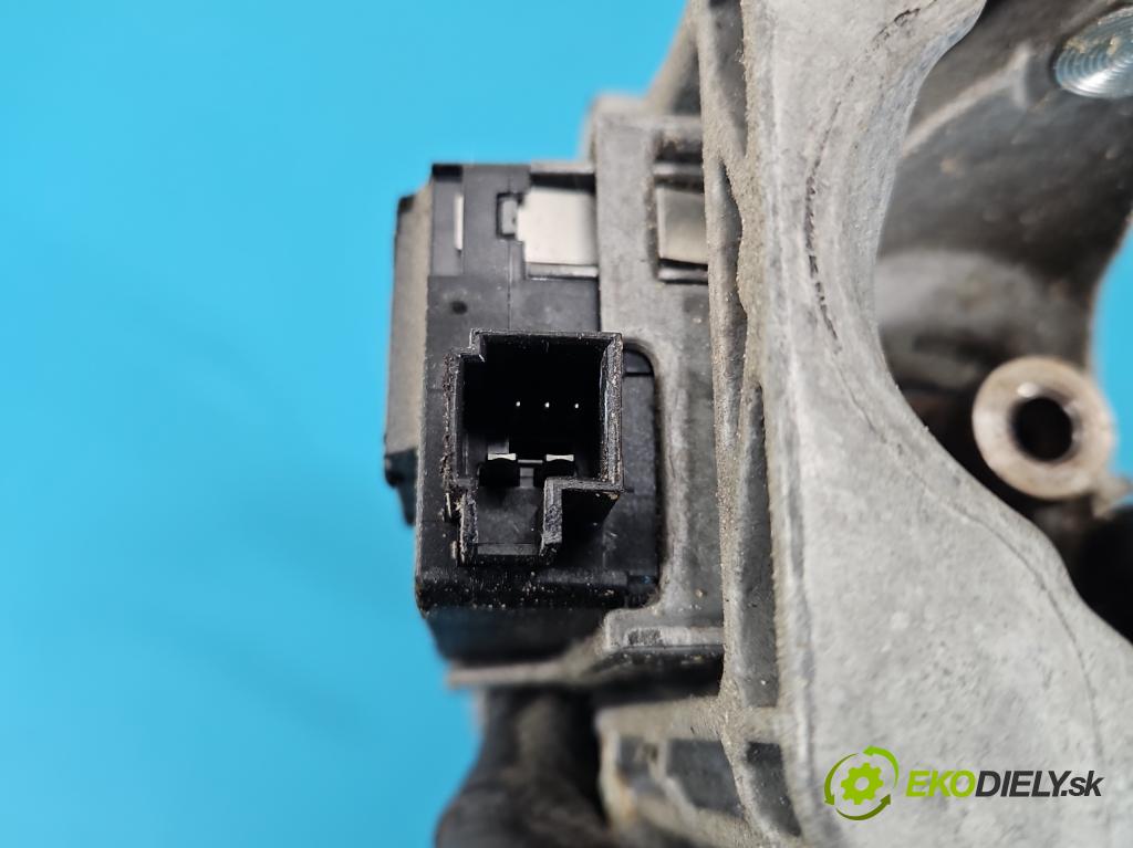 Mercedes Vito W447 2014- 1.75 cdi 102 HP manual 75 kW 1750 cm3 5- Stĺpik volant A4474604800 (Tyč riadenia (volantu))