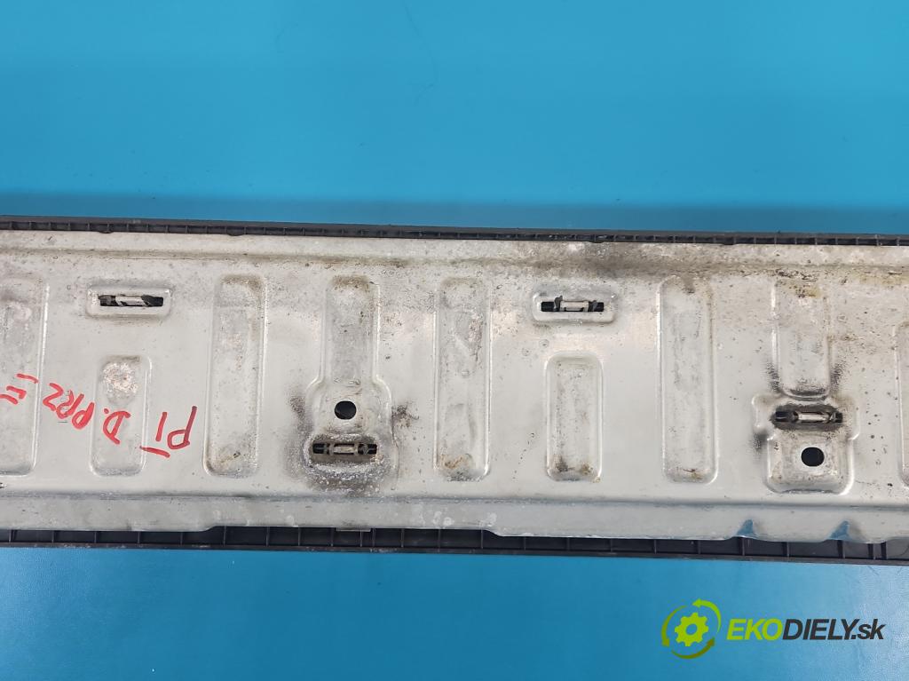 Mercedes Vito W447 2014- 1.75 cdi 102 HP manual 75 kW 1750 cm3 5- lišta práh: pravé A4477303006 (Lišta prahová)