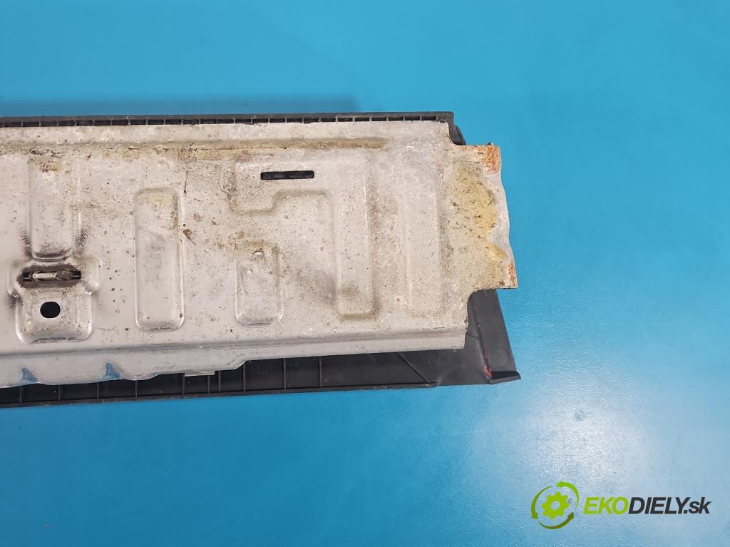 Mercedes Vito W447 2014- 1.75 cdi 102 HP manual 75 kW 1750 cm3 5- lišta práh: pravé A4477303006 (Lišta prahová)