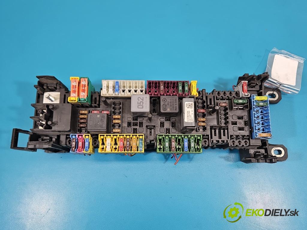 Mercedes Vito W447 2014- 1.75 cdi 102 hp manual 75 kW 1750 cm3 5- skříňka pojistková A4479060117 (Pojistková skříňka)