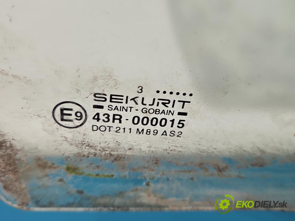 Suzuki JIMNY III 1998-2018 1.3 16V VVT 80 hp manual 59 kW 1298 cm3 3- sklo dveře přední pravé