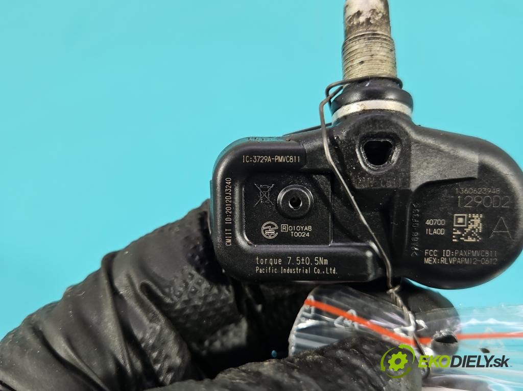 Infiniti QX50 2013-2015 3.7 V6 320KM automatic 235 kW 3696 cm3 5- snímač tlak: pneumatika PMV-C811 (Snímač tlaku v pneumatike)