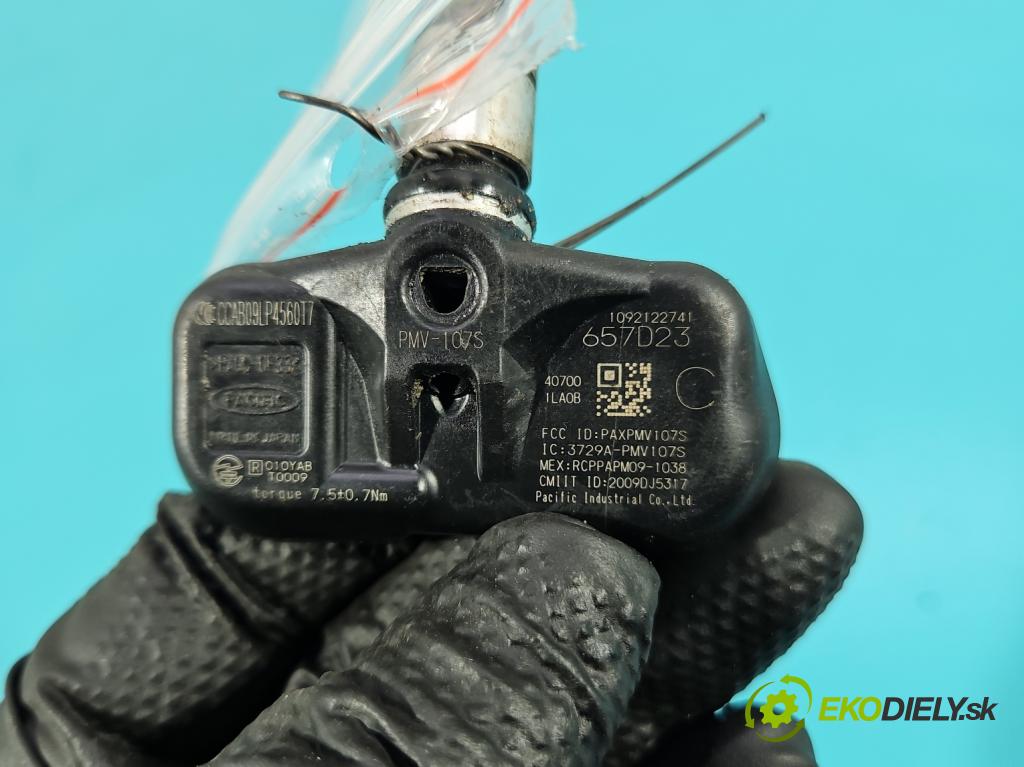 Infiniti QX50 2013-2015 3.7 V6 320KM automatic 235 kW 3696 cm3 5- snímač tlak: pneumatika PMV-C811 (Snímač tlaku v pneumatike)