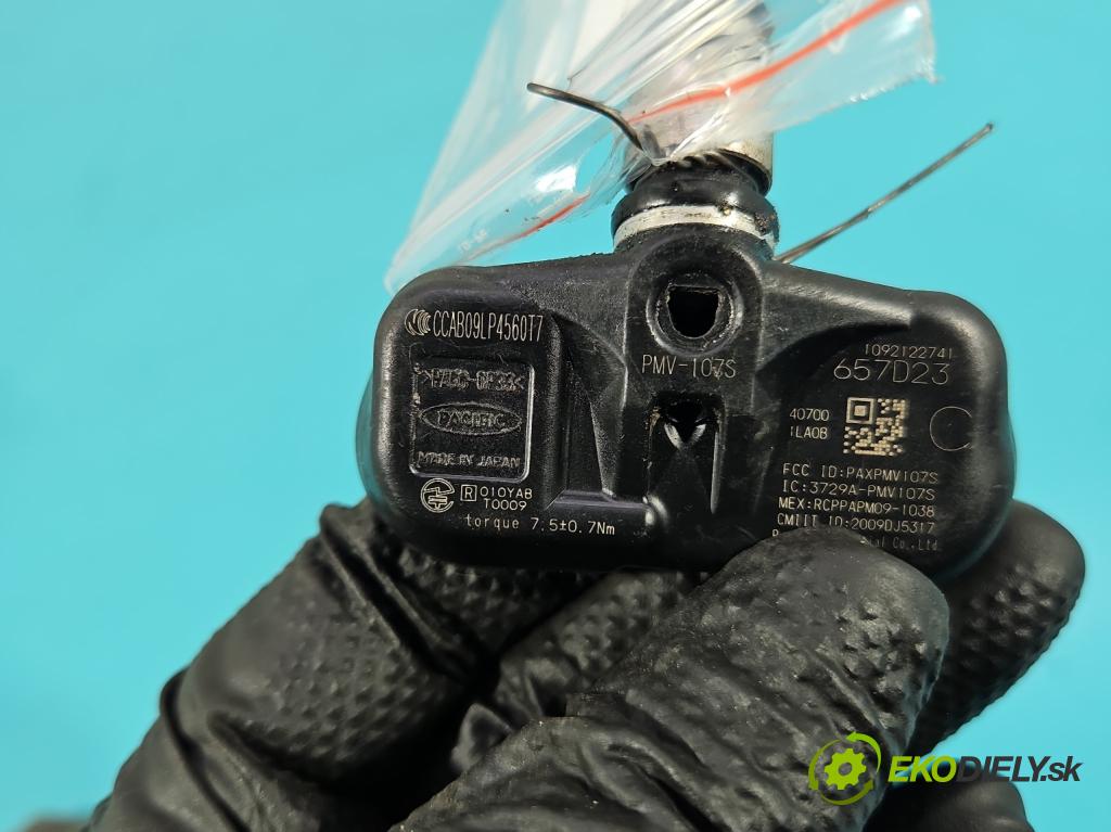 Infiniti QX50 2013-2015 3.7 V6 320KM automatic 235 kW 3696 cm3 5- snímač tlak: pneumatika PMV-C811 (Snímač tlaku v pneumatike)