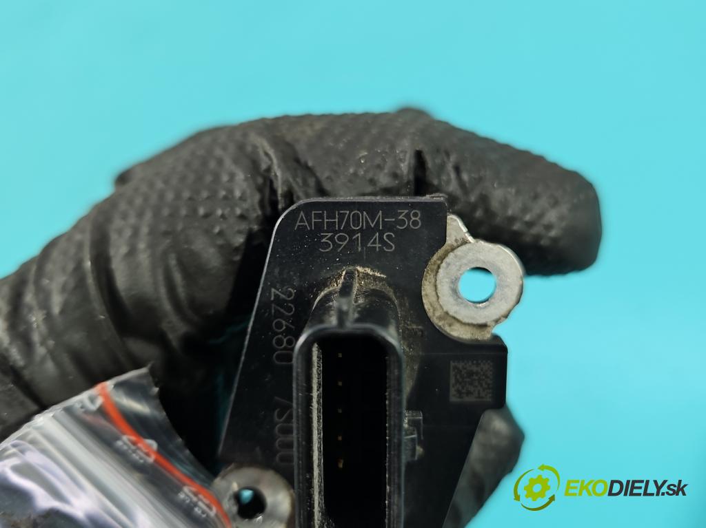 Infiniti QX50 2013-2015 3.7 V6 320KM automatic 235 kW 3696 cm3 5- průtokoměr: AFH70M-38 (Váha vzduchu)