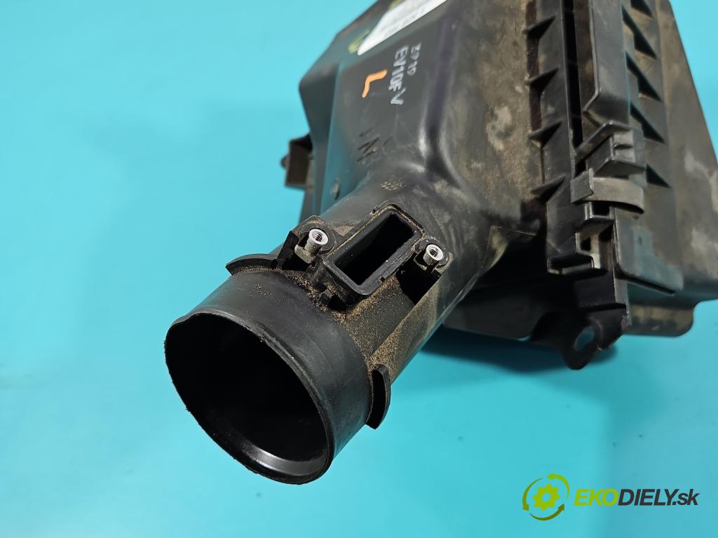 Infiniti QX50 2013-2015 3.7 V6 320KM automatic 235 kW 3696 cm3 5- obal filtra vzduchu  (Obal vzduchového filtra)