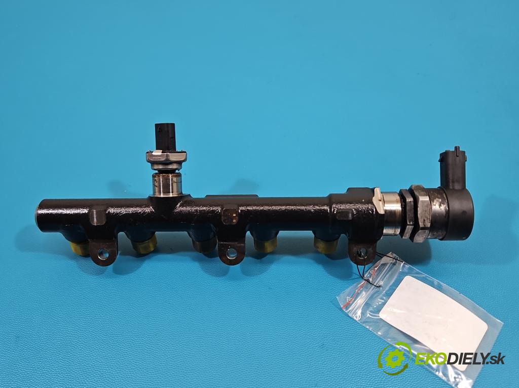 Mercedes Vito W447 2014- 1.75 cdi 102 HP manual 75 kW 1750 cm3 5- lišta vstrekovacia 175217814R (Vstrekovacia lišta)