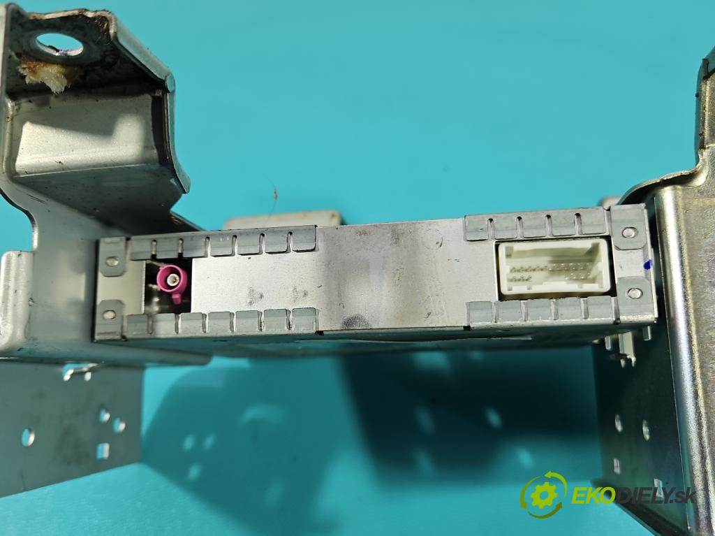 Infiniti QX50 2013-2015 3.7 V6 320KM automatic 235 kW 3696 cm3 5- Zesilovač: 28051-EH00B (Zesilovač)