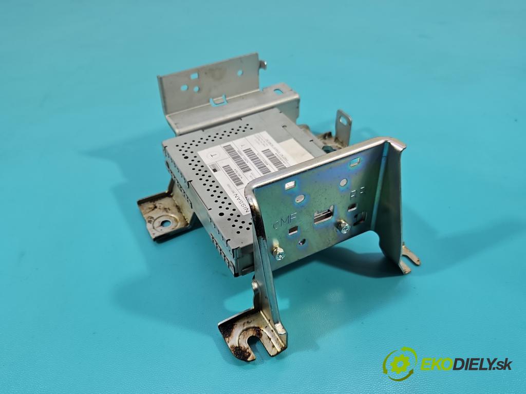 Infiniti QX50 2013-2015 3.7 V6 320KM automatic 235 kW 3696 cm3 5- Zesilovač: 28051-EH00B (Zesilovač)