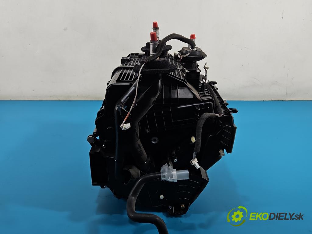 Infiniti QX50 2013-2015 3.7 V6 320KM automatic 235 kW 3696 cm3 5- radiátor 27110-1BA6A (Radiátor topení)