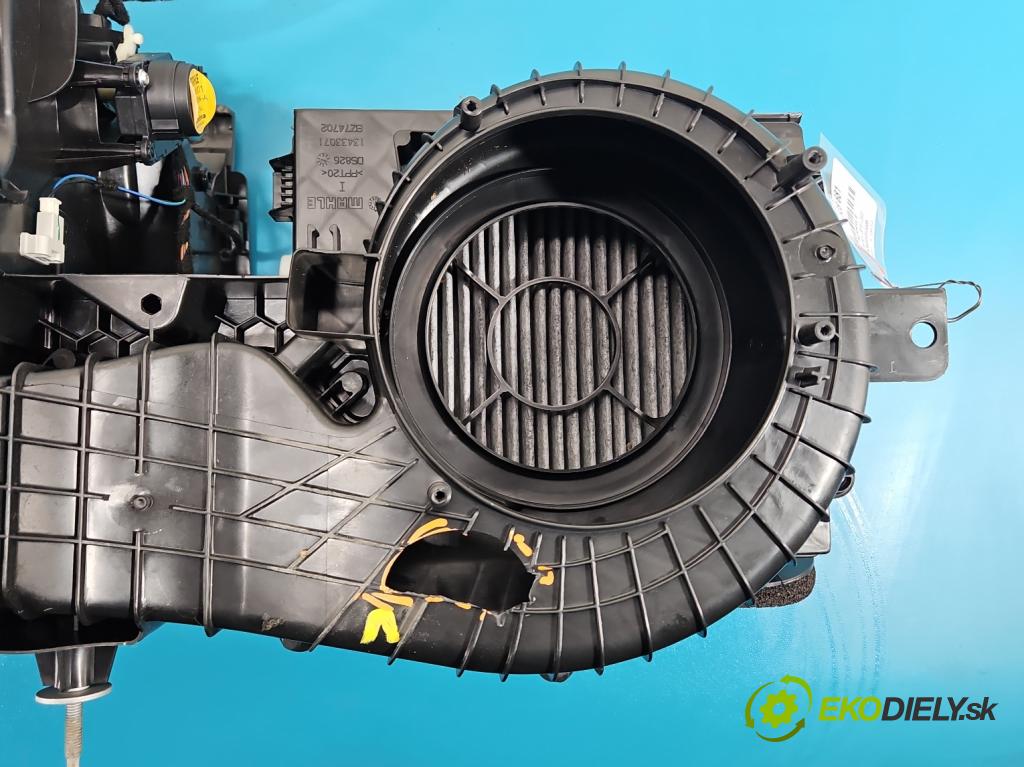 Opel Astra V  2015-2022 1.4 T 125 hp manual 92 kW 1399 cm3 5- radiátor 39113996 (Radiátor topení)