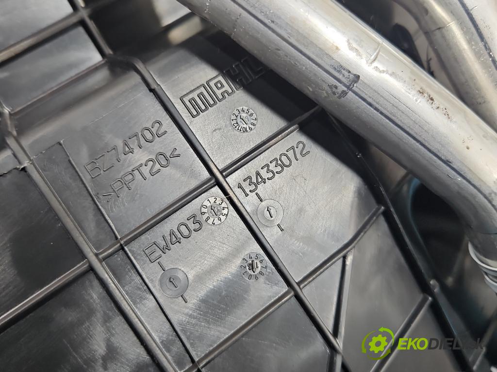 Opel Astra V  2015-2022 1.4 T 125 hp manual 92 kW 1399 cm3 5- radiátor 39113996 (Radiátor topení)