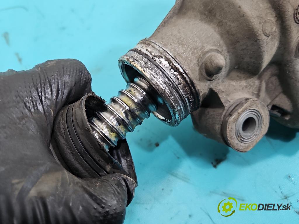 Opel Astra V  2015-2022 1.4 T 125 HP manual 92 kW 1399 cm3 5- Ozubené kolo: volant 39096855