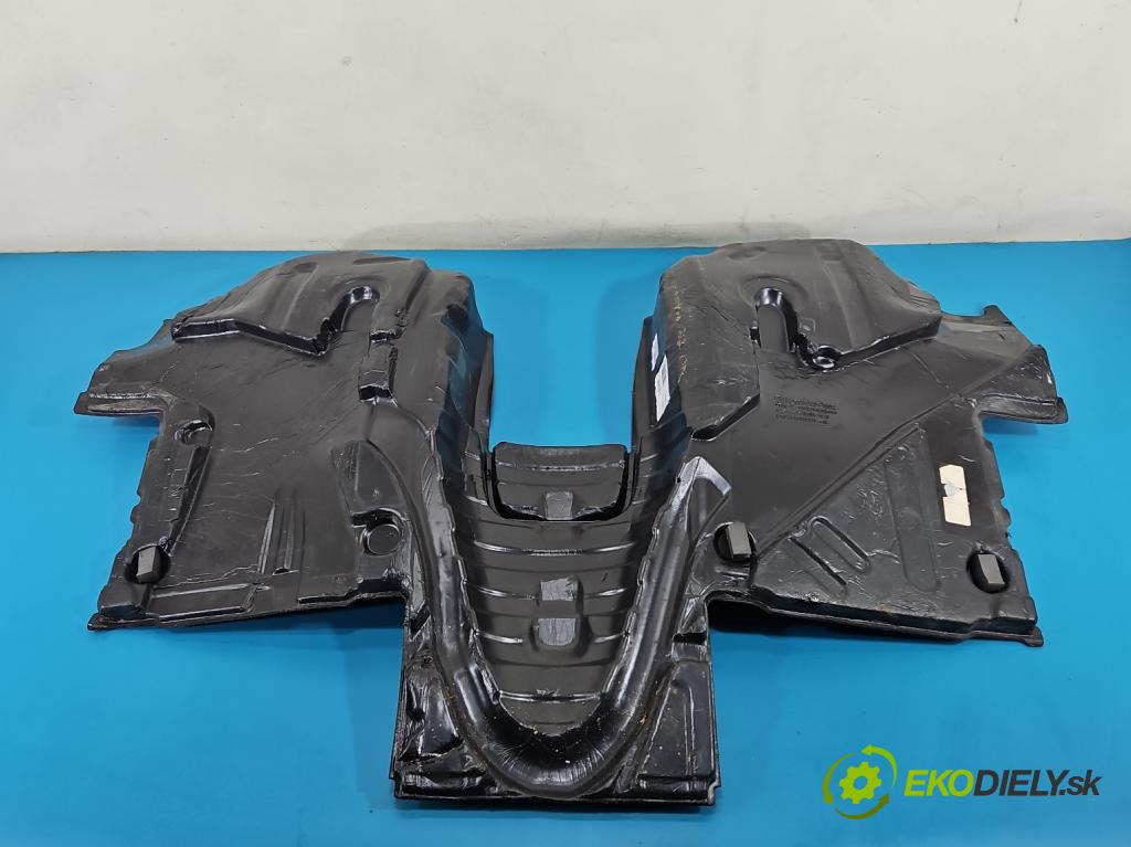 Mercedes Vito W447 2014- 1.75 cdi 102 hp manual 75 kW 1750 cm3 5- koberec do auta