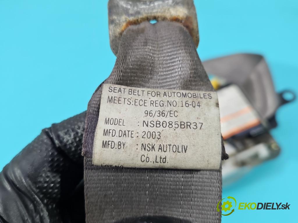 Suzuki Jimny III 1998-2018 1.3 16V VVT 80 HP manual 59 kW 1298 cm3 3- pas bezpečnosť: predné pravý NSB085BR37