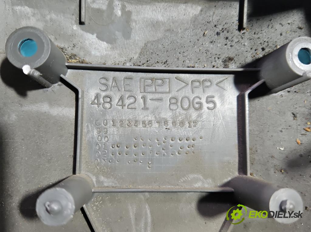 Suzuki JIMNY III 1998-2018 1.3 16V VVT 80 hp manual 59 kW 1298 cm3 3- kryt plastová 48421-80G5