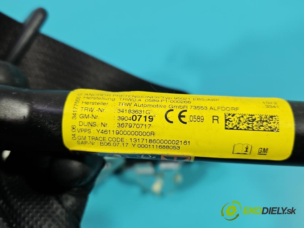 Opel Astra V  2015-2022 1.4 T 125 HP manual 92 kW 1399 cm3 5- pas bezpečnosť: predné pravý 39065888