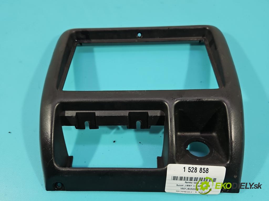 Suzuki JIMNY III 1998-2018 1.3 16V VVT 80 HP manual 59 kW 1298 cm3 3- Rám: rádio: